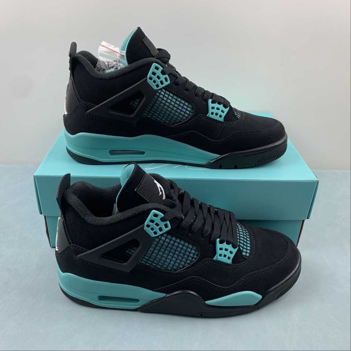 Jordan 4